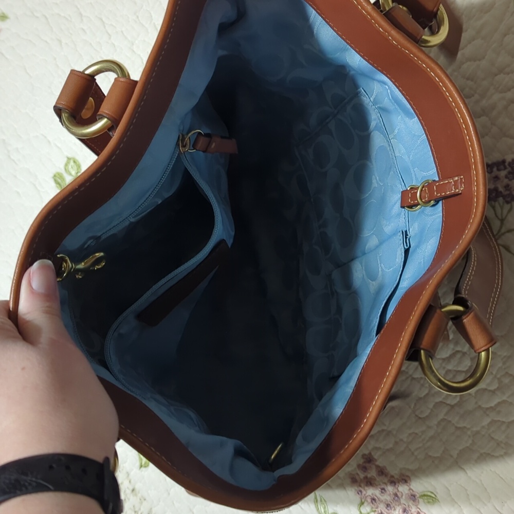 Coach handbag - Picture 2 of 6